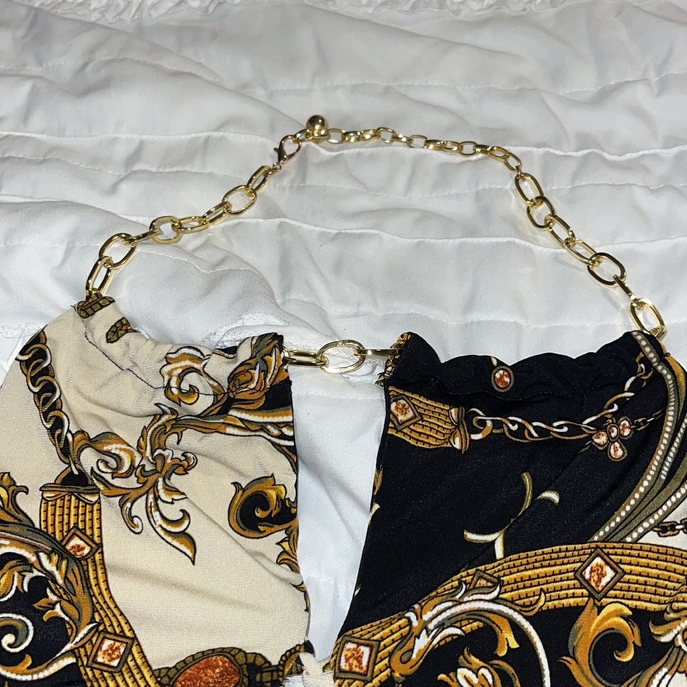Pattern chain halter top - Picture 4 of 5